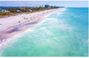 Brand new home near beautiful beaches