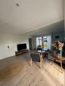 Familie bungalow aan het meer