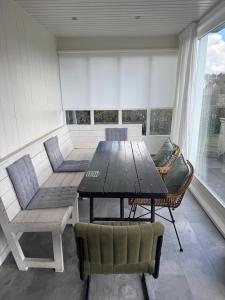 Familie bungalow aan het meer