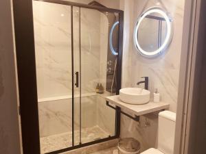 Monastiraki 112 - 38m2 SuperHost Hub