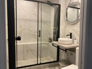 Monastiraki 112 - 38m2 SuperHost Hub