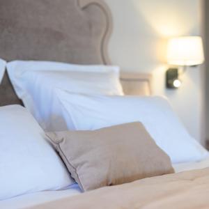 B&B / Chambres d'hotes Les Suites BB, Champagne Besserat de Bellefon : Chambre Lit King-Size Deluxe