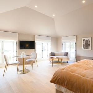 B&B / Chambres d'hotes Les Suites BB, Champagne Besserat de Bellefon : photos des chambres