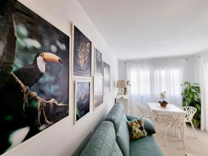 Modern and Cozy Apartment Just Steps from Los Locos Beach