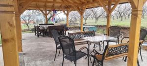 Vinogradski konak Belgrade, Sopot,Kosmaj