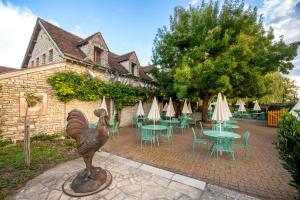 Hotels Hotel De La Beursaudiere : photos des chambres