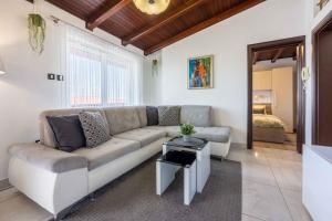 Apartment in Selce 39356