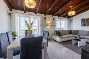 Apartment in Selce 39356