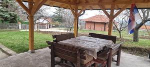 Vinogradski konak Belgrade, Sopot,Kosmaj