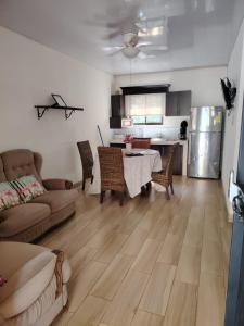 Villa Lapa 5 near the Guacalillo Rock