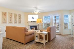 Lake Access-Spacious Condo-Free Attraction Tickets-Deck Area