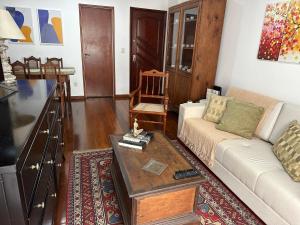 Lindo apartamento Jardim Oceânico