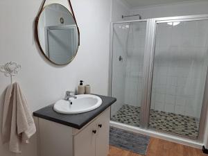 Belandre Courtyard Cottage