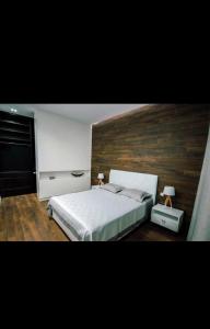 King David Cosy 2 Bedroom Apartment