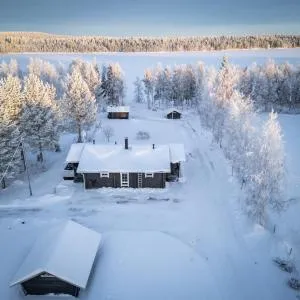 Private lakeside cabin Metsola - Tikkala