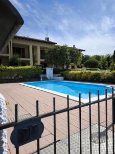 Appartamento con Vista Piscina