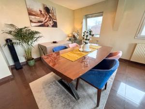 Appartements Le Green Field Lodge - Parking Gratuit - Standing - Centre Ville - Commerces a Proximite : photos des chambres