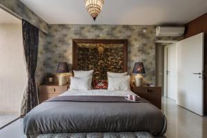 Golden Glen Residence By Red Olive Hebbal Aster CMI