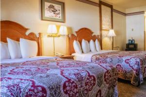 Queen Room with Two Queen Beds - Non-Smoking room in Historic Bullock Hotel