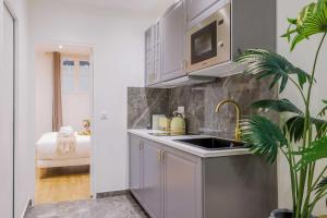 Stylish Apartment 3 Min from Haussmann, Sleeps4