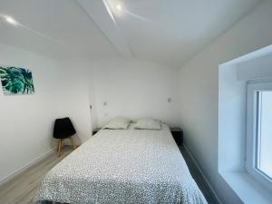 Appartements Eclat St Romain n3, duplex - moderne - WIFI - CLIM- proche Vienne : Appartement 1 Chambre