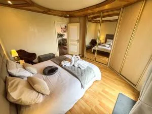 Le Green Field Lodge - Parking Gratuit - Standing - Centre Ville - Commerces à Proximité - 利戈尔塞姆