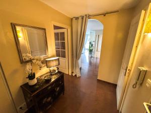 Appartements Le Green Field Lodge - Parking Gratuit - Standing - Centre Ville - Commerces a Proximite : photos des chambres