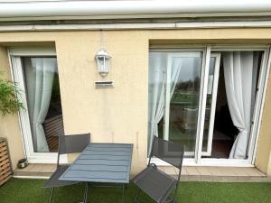 Appartements Le Green Field Lodge - Parking Gratuit - Standing - Centre Ville - Commerces a Proximite : Appartement 1 Chambre