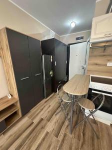 Mirror Residenced & private parking