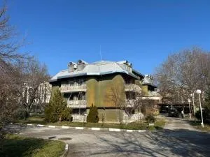 Морска База Даскалов # Daskalov Seaside Holiday Home - 圣君士坦丁和海伦那