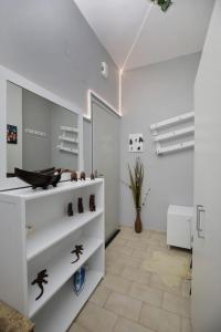 central cozy and lovely house