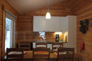 Villa Hilda, cottage by the lake