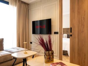 Cozy & Modern Apartment with Rooftop Gym Great Casablanca Location