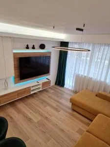 Queen Zlata London Residence - Botoşani