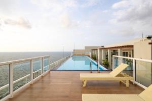 Luxury Beachfront Stay - Sheki Sands