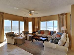 Emerald Isle #1108 - Emerald Dreams