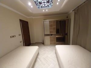 شقه فندقيه بمدينتي