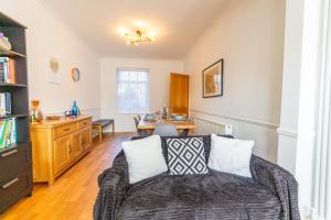 Charming Getaway - 3BR Home in the Heart of Chester