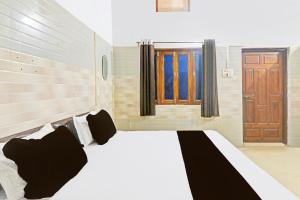 Hotel O Sanvi Palace Inn