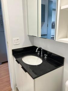 Studio confortável a 230m do metrô