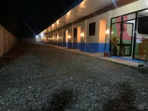 Alwins Beach Resort - Tagbina