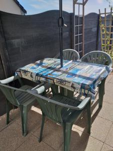 Appartements Les Azalees : photos des chambres
