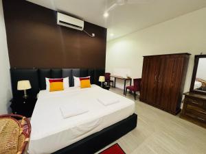 Thronefield Eco Lodge