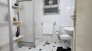 Breathtaking Pyramid View - Full Cozy & Stylish Apartment