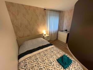 AX - neuf 2023- ORLY - PARIS EXPO - 9 chambres -