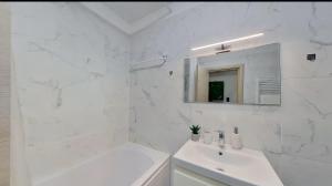 Mira apartament by Alezzi n10