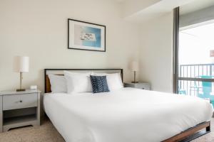 One-Bedroom Apartment (Self Check-in with Virtual Front Desk) room in Kasa Chicago South Loop