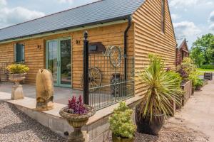 Tredodridge Barn Retreat