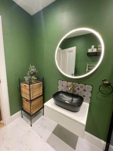 Beadles Cottage Lux Family Haven