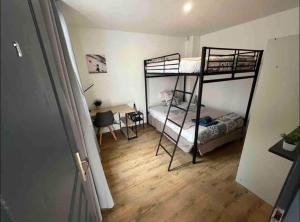 Villas KXX Private complex 15 min PARIS ParcExpo 12 bedrooms : photos des chambres